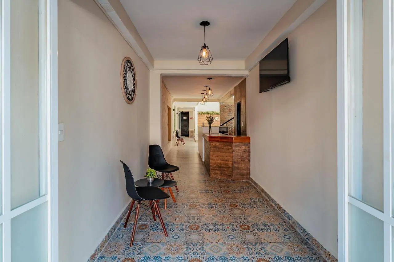 Hotel Brisas 5A Av, Playa Del Carmen