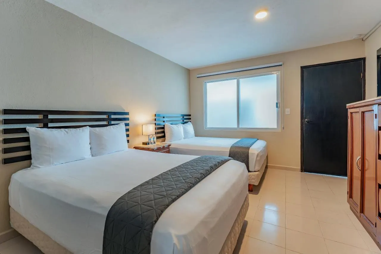Hotel Brisas 5A Av, Playa Del Carmen