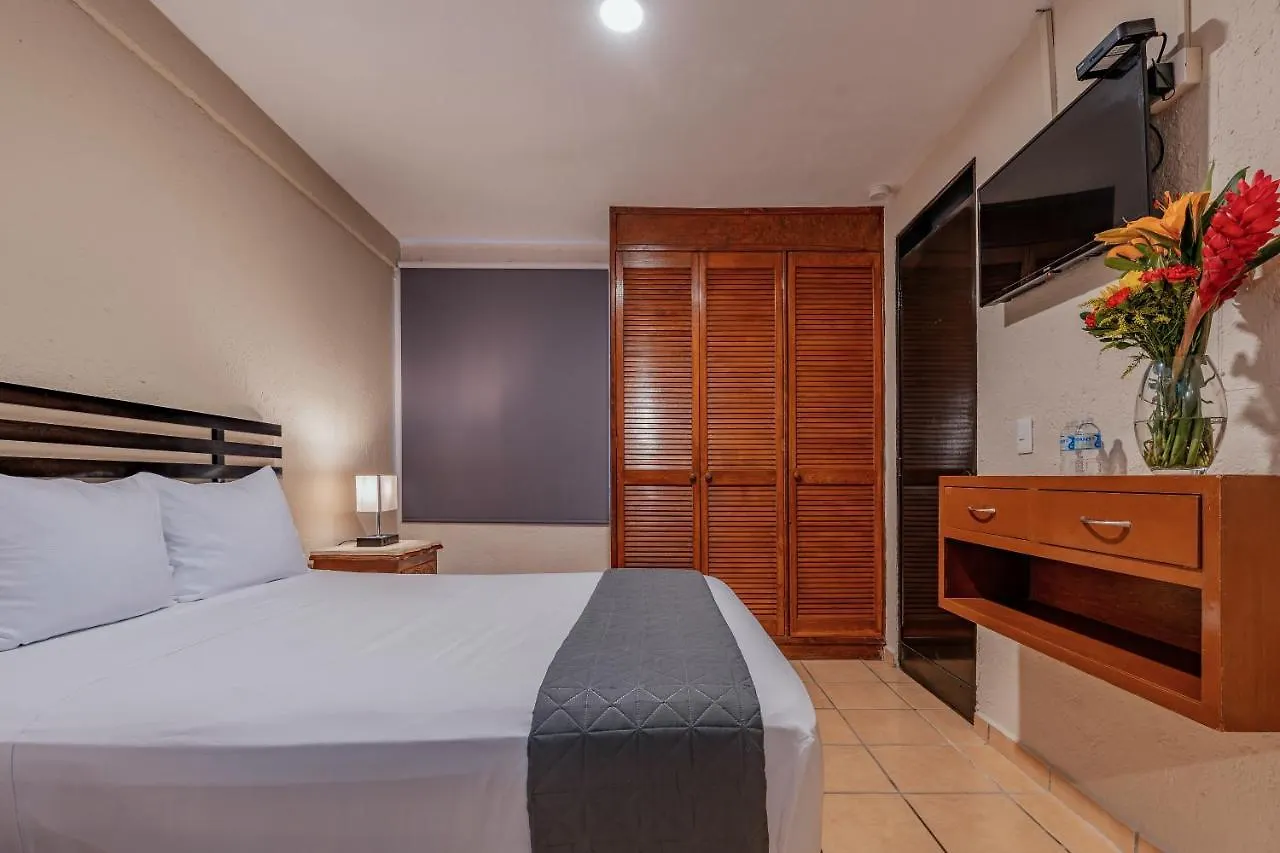 Hotel Brisas 5A Av, Playa Del Carmen