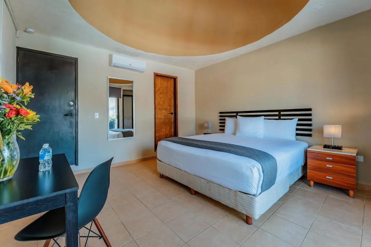 Hotel Brisas 5A Av, Playa Del Carmen