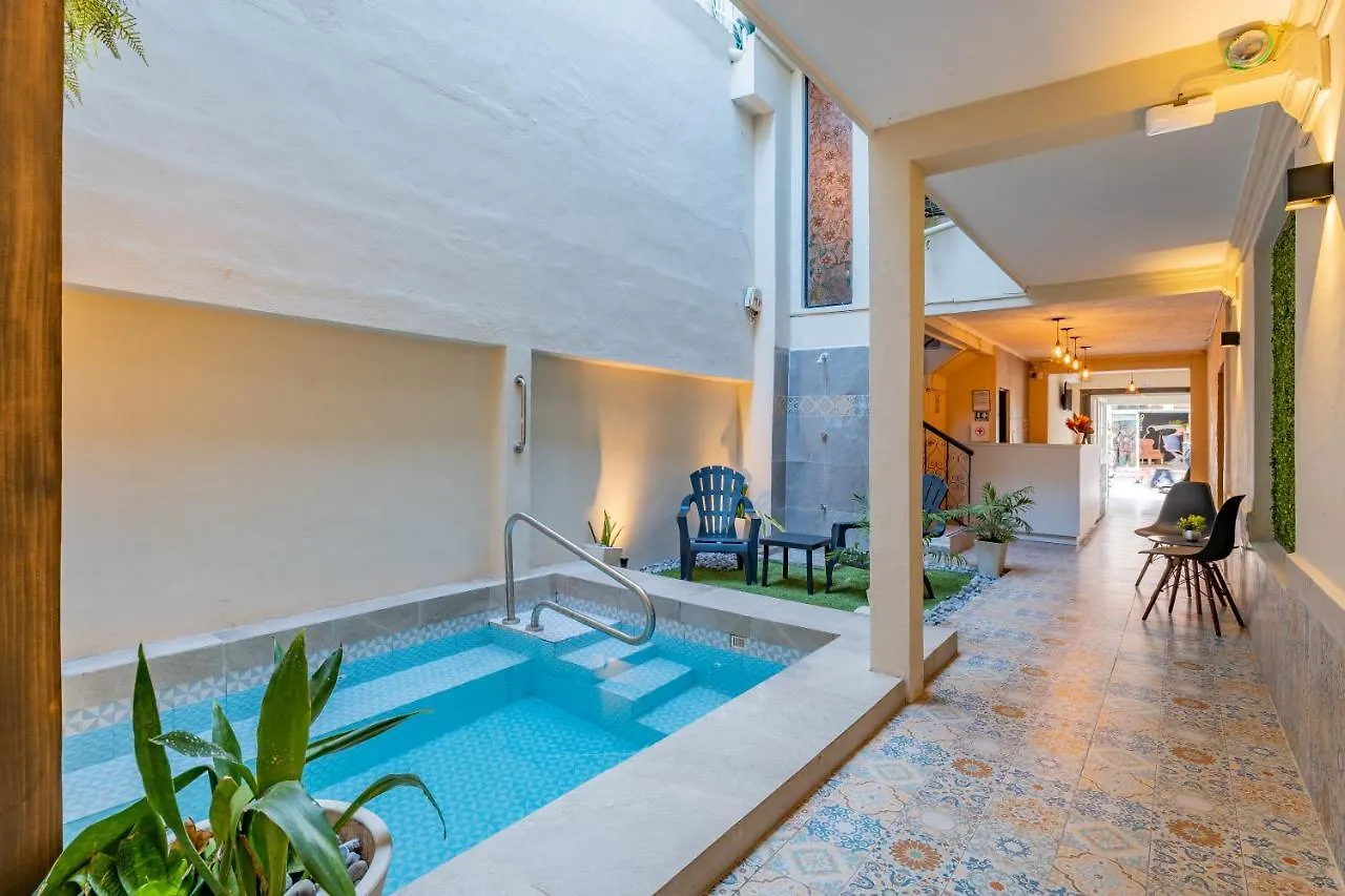 Hotel Brisas 5A Av, Playa Del Carmen
