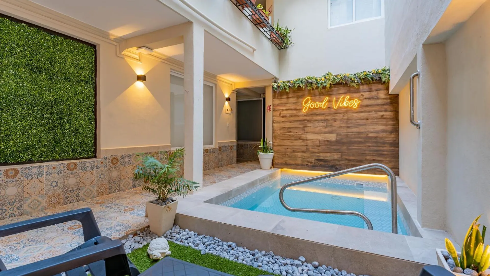 Hotel Brisas 5A Av, Playa Del Carmen