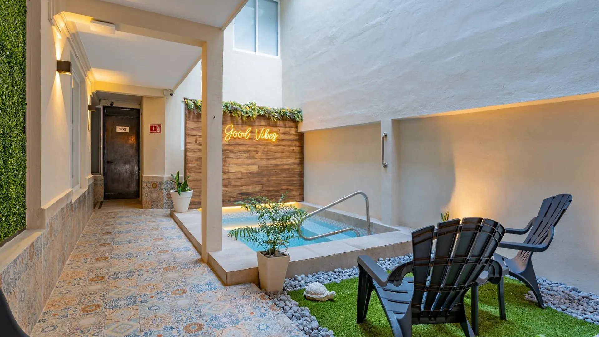 Hotel Brisas 5A Av, Playa Del Carmen